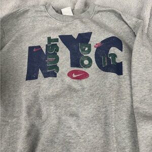 Nike NYC Graphic Sweatshirt men’s xl